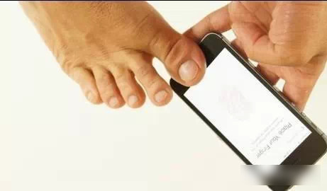 iPhone另类奇葩的解锁方式